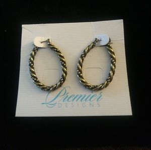 Premier Designs Simple Twist Antique Brass earring